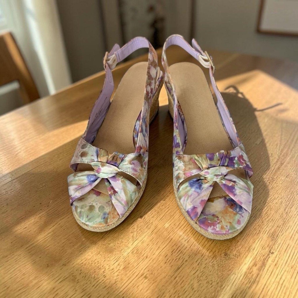 Slingback Floral Knot Wedges